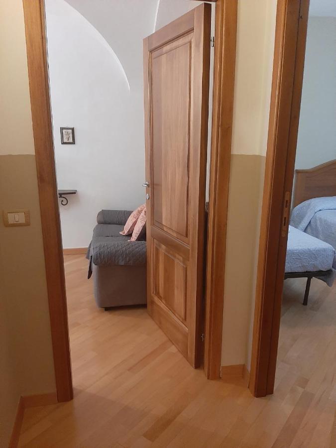 Alloggi Piazza Umberto Primo Pacentro المظهر الخارجي الصورة